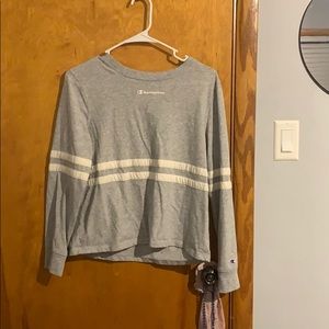 Cropped Champion long sleeve tee